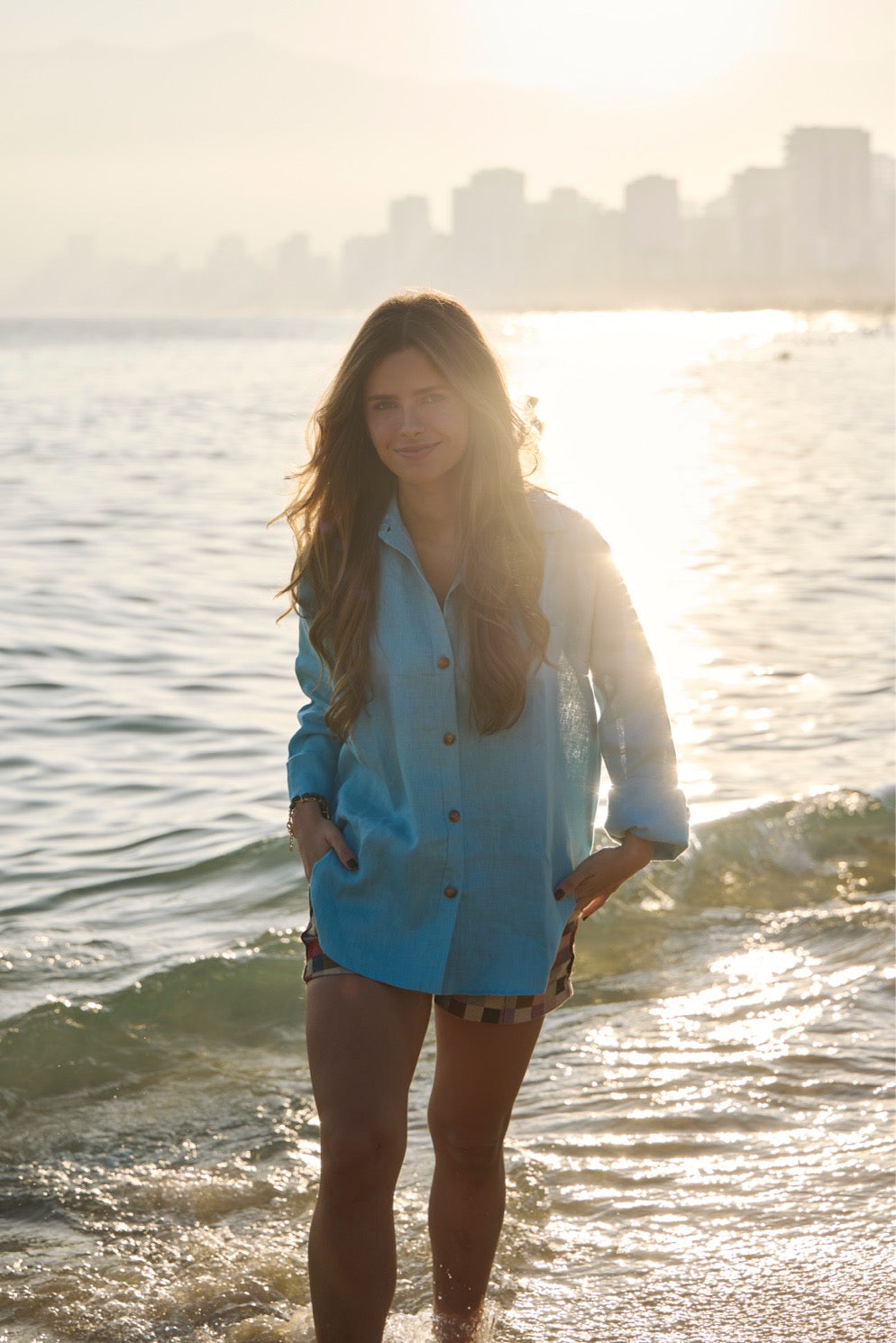 Camisa Linho Bikinis and Martinis