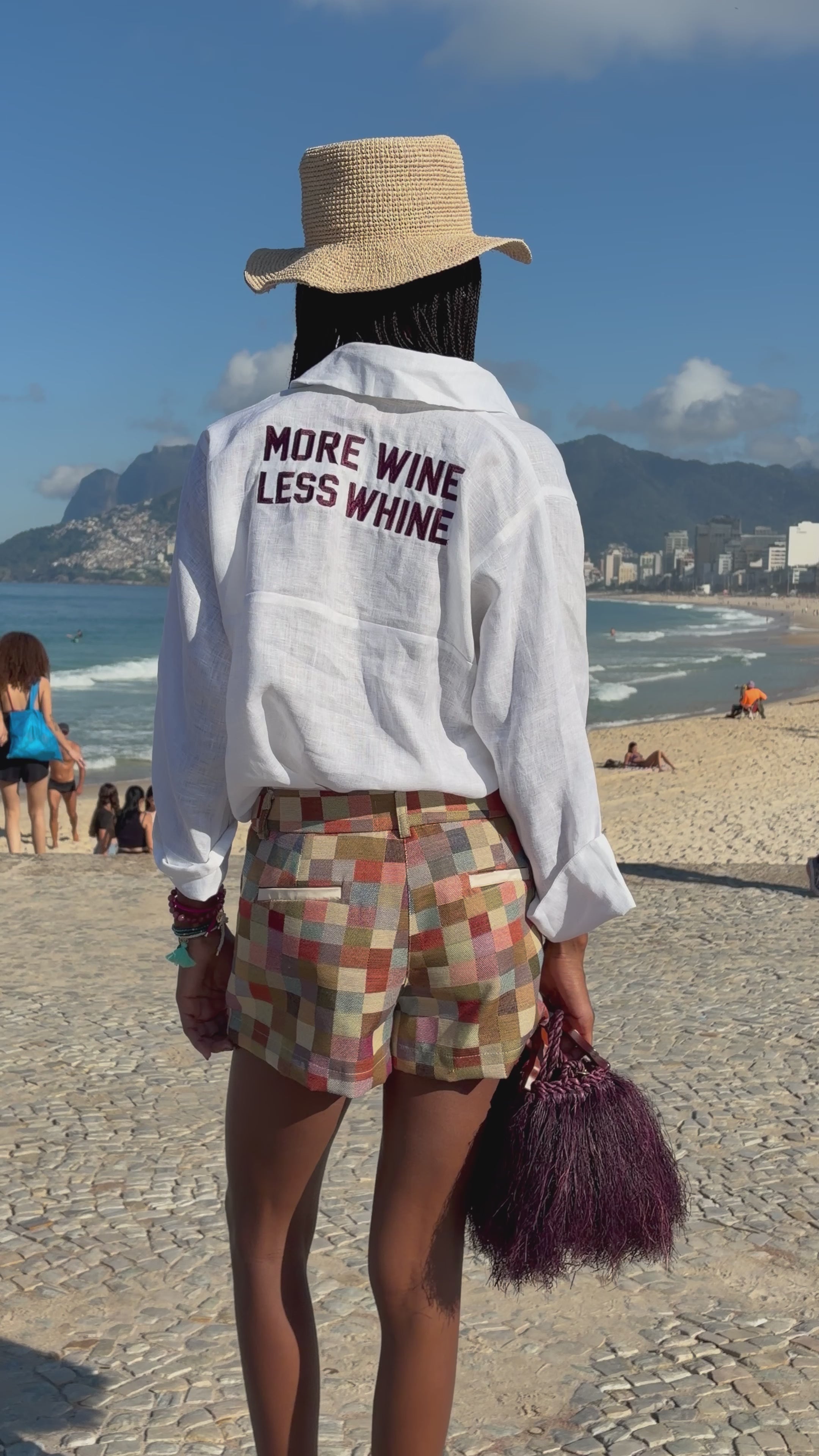 Camisa More Wine Less Whine